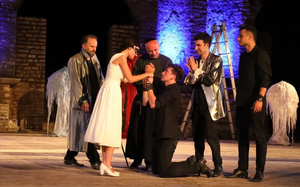 PROFESSIONAL STATE YOUTH THEATRE, TBILISI – GEORGIA  ” MUCH ADO ABOUT NOTHING”